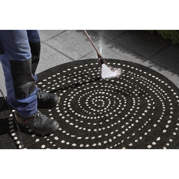 Čierny vonkajší koberec NORTHRUGS Bali, ø 140 cm-image-1