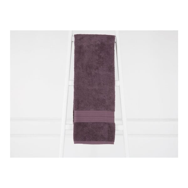 Fialový bavlnený uterák Emily, 70 × 140 cm