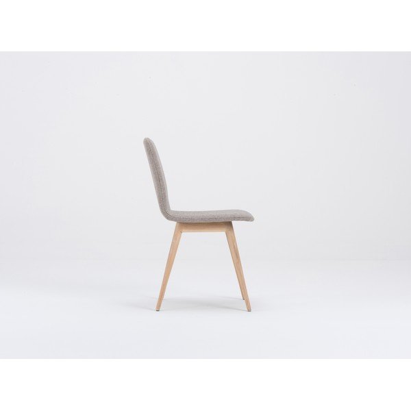 Béžová jedálenská stolička s podnožím z dubového dreva Gazzda Ena-image-3