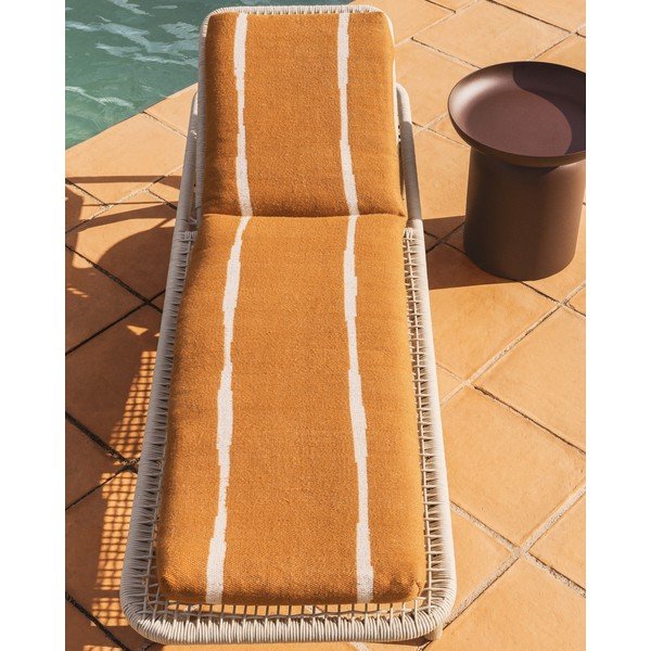 Oranžový záhradný sedák na ležadlo 50x175 cm Daila – Kave Home-image-1