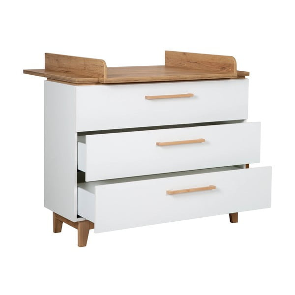 Biela nízka detská komoda v dekore duba s prebaľovacím pultom 118x104 cm Finn – Roba-image-4
