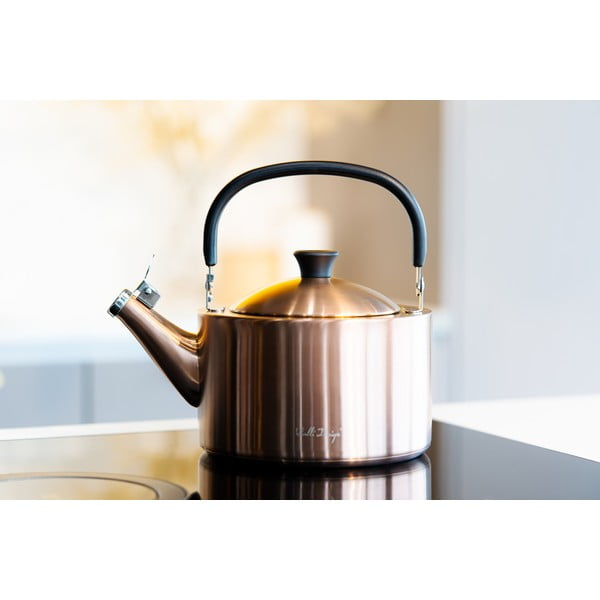 Varná kanvica z nehrdzavejúcej ocele v medenej farbe 1,5 l Diamante – Vialli Design-image-1
