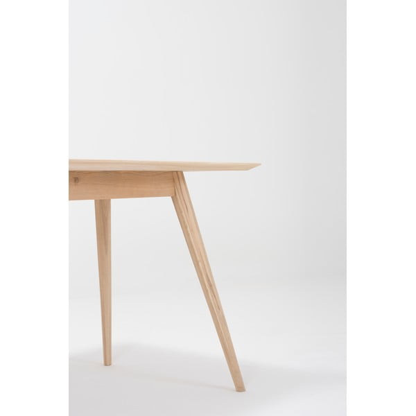 Jedálenský stôl z dubového dreva 80x80 cm Stafa – Gazzda-image-2