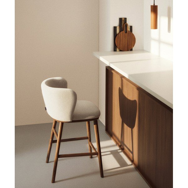 Béžová čalúnená barová stolička (výška sedadla 65 cm) Ciselia – Kave Home-image-1