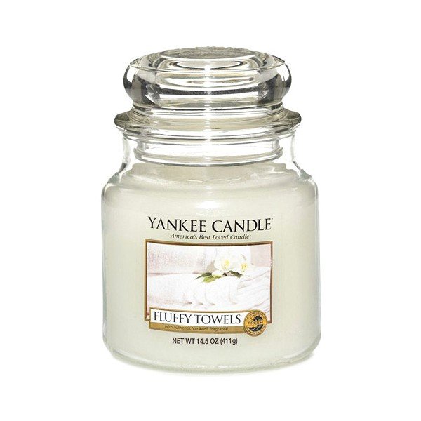 Vonná sviečka Yankee Candle Našuchorené Uteráky, doba horenia 65 - 90 hodín
