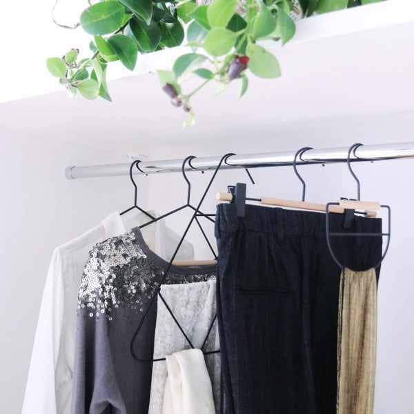 Sada 2 čiernych vešiakov na oblečenie s dreveným detailom Compactor Frosted-image-4