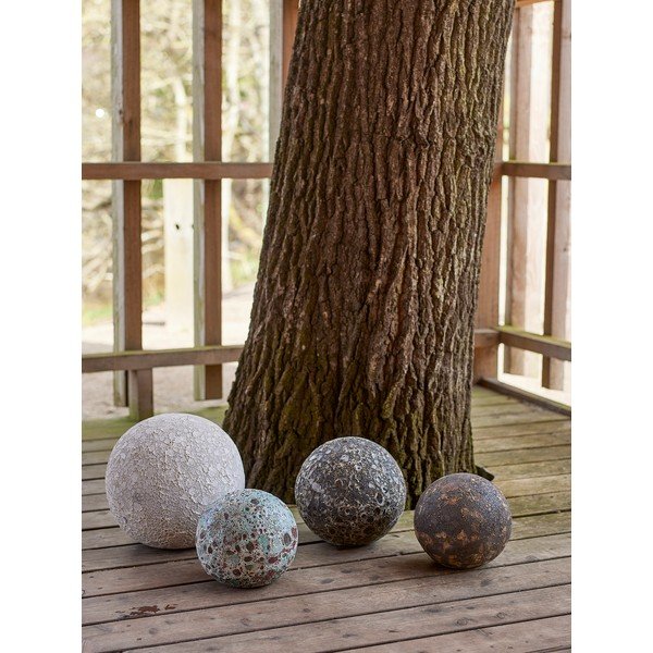 Dekoračné gule na záhradu z terakoty Reese – Bloomingville-image-3