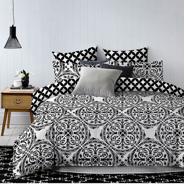 Čiernobiele posteľné obliečky DecoKing Hypnosis Mandala, 140 x 200 cm
