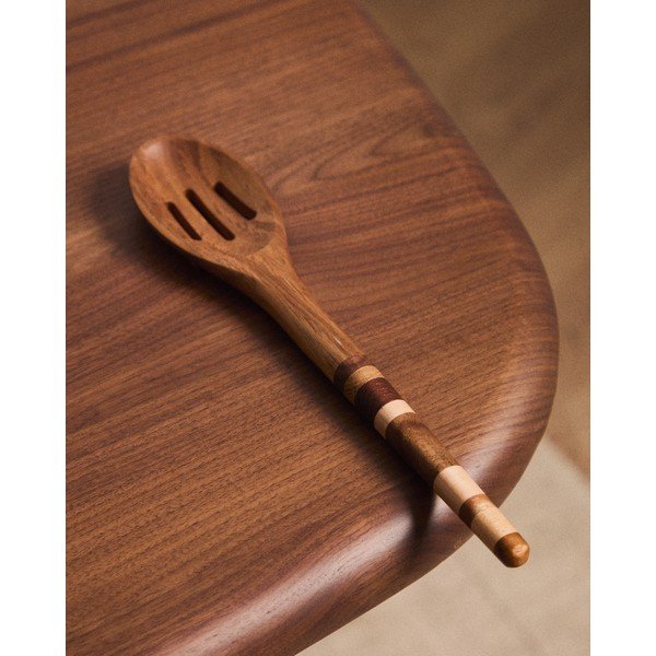 Drevená naberačka Nover – Kave Home-image-2