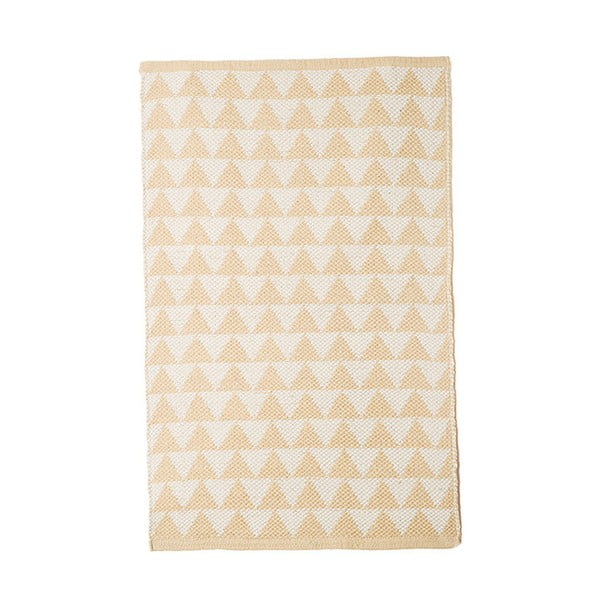 Béžový bavlnený ručne tkaný koberec Pipsa Triangle, 100 × 120 cm