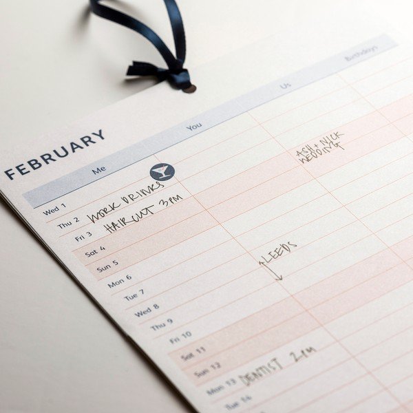 Nástenný kalendár pre páry - Busy B-image-1