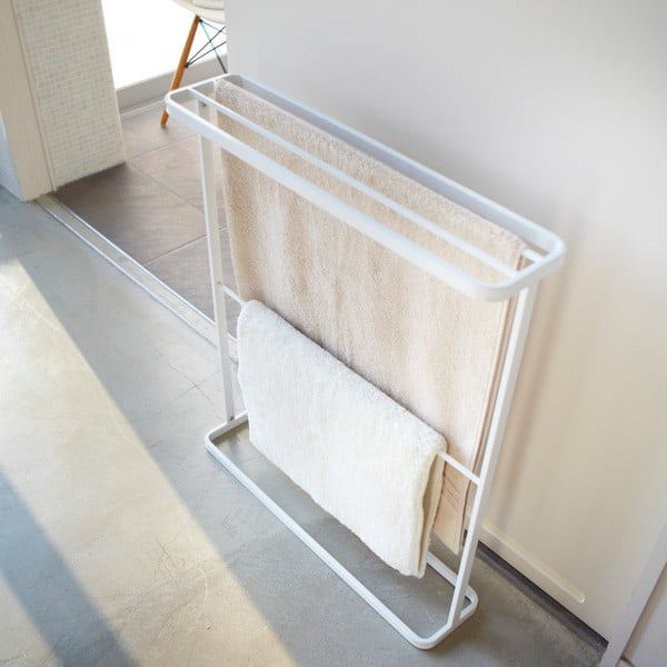 Biely stojan na uteráky YAMAZAKI Tower-image-3