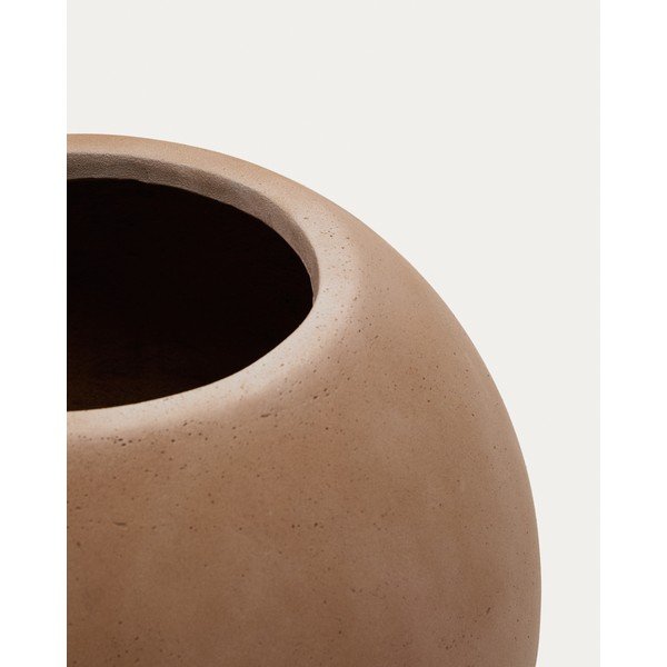 Betónový obal na kvetináč ø 66 cm Solna – Kave Home-image-3