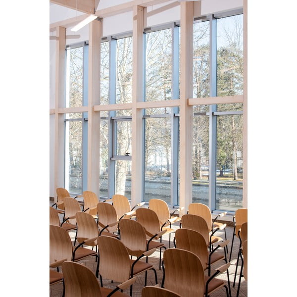 Jedálenské stoličky v súprave s podrúčkami/stohovateľné 2 ks v dekore duba v prírodnej farbe Book – Gazzda-image-3