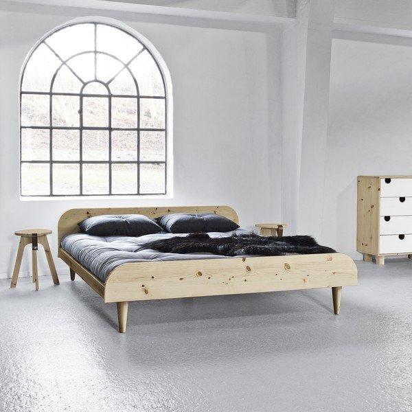Dvojlôžková posteľ z borovicového dreva s matracom Karup Design Twist Double Latex Natural/Black, 160 × 200 cm-image-1