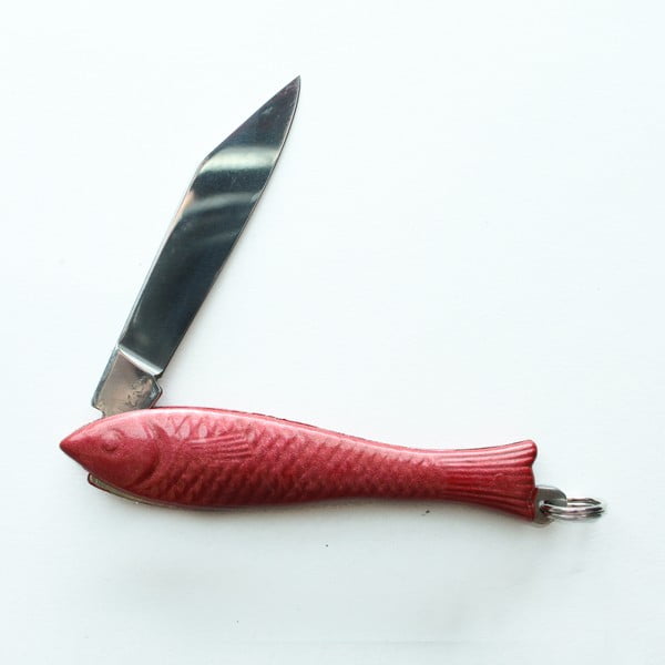 Červený český nožík rybička