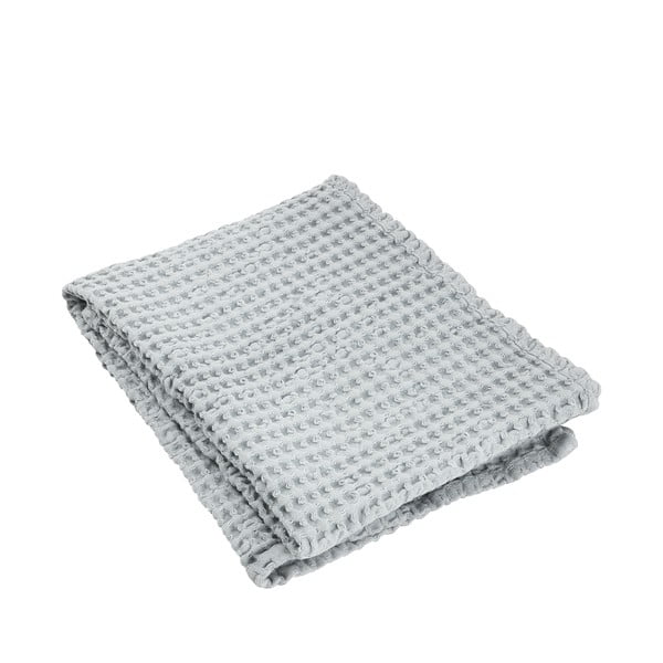 Svetlomodrý bavlnený uterák Blomus Micro Chip, 100 x 50 cm