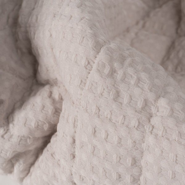 Béžový prešívaný pléd 240x260 cm – Ixia-image-2