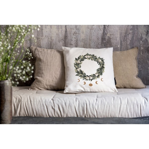 Obliečka na vankúš s vianočným motívom 45x45 cm Festive Wreath – Butter Kings-image-1