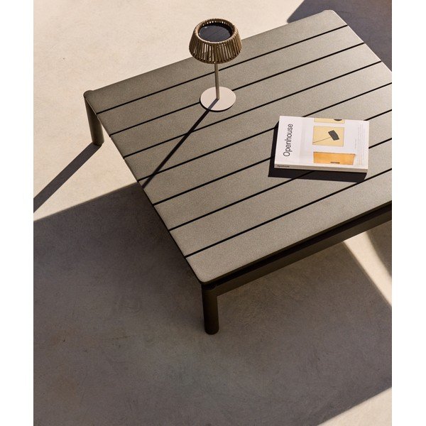 Kovový Záhradný konferenčný stolík 89x91 cm Sorells – Kave Home-image-1