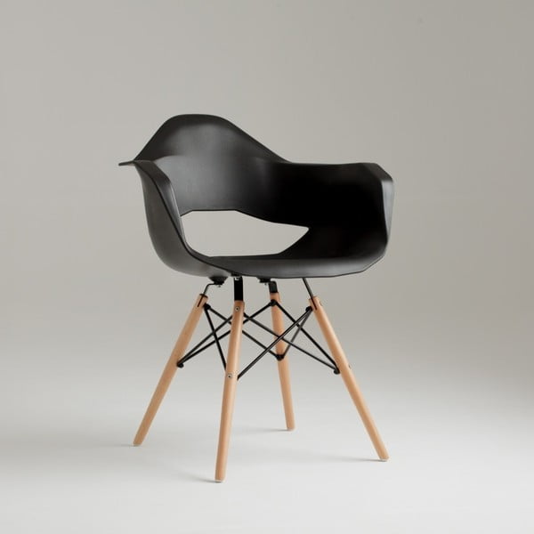 Čierna stolička s drevenými nohami Match Arms