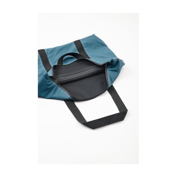 Modrá taška s vysokou vodeodolnosťou Rains Tote Rush-image-3