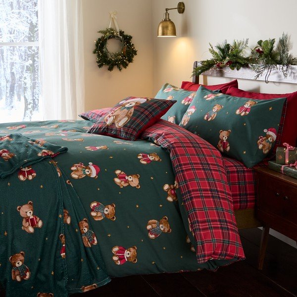 Červené/tmavozelené obliečky na jednolôžko 150x120 cm Christmas Tartan Teddy Bear – Catherine Lansfield-image-4