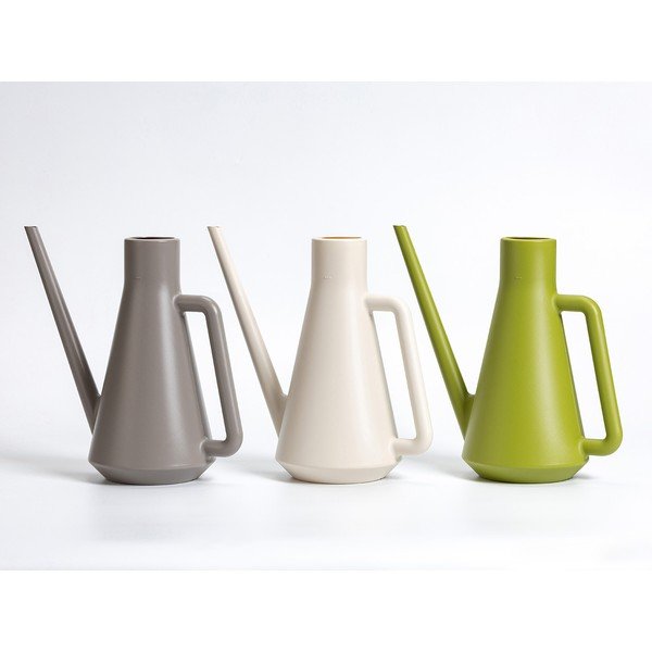 Plastová kanvička na zalievanie 1,8 l Pierre – Plastia-image-1