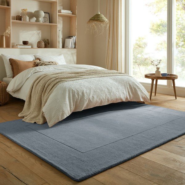 Tmavomodrý ručne tkaný vlnený koberec 120x170 cm Textured Wool Border – Flair Rugs-image-1