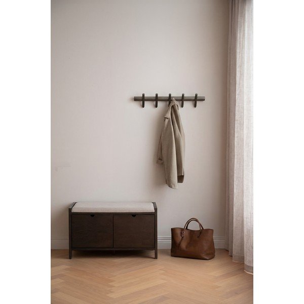 Skrinka na topánky z dubového dreva s lavicou v tmavo prírodnej farbe 80x47x41 cm Hillmond – Rowico-image-1