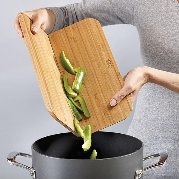 Bambusová skladacia doštička Joseph Joseph Chop2Pot, dĺžka 32,5 cm-image-4