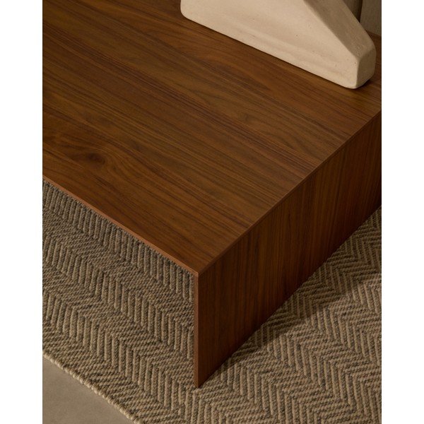 Konferenčný stolík v tmavoprírodnej farbe v dekore orecha 70x140 cm Litto – Kave Home-image-3