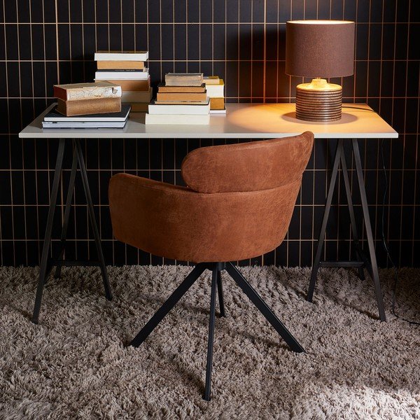 Koňakovohnedé čalúnené jedálenské kreslo s podrúčkami Fenne – WOOOD-image-1