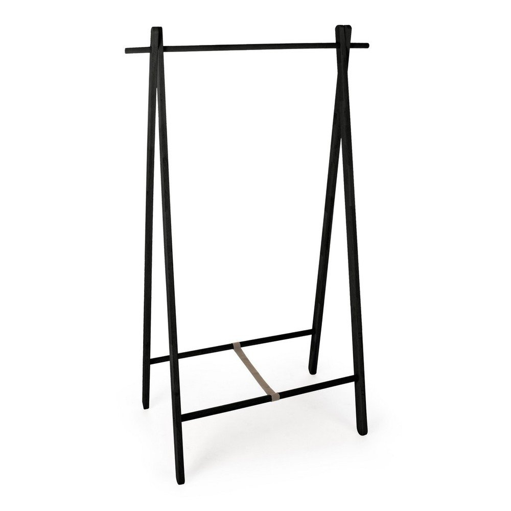 E-shop Čierny stojan na oblečenie z brezového dreva 91x151x50 cm Daiki – Yes Everyday