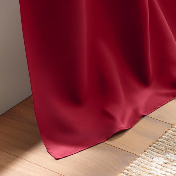 Červený zatemňovací záves 135x240 cm Occult – douceur d'intérieur-image-4