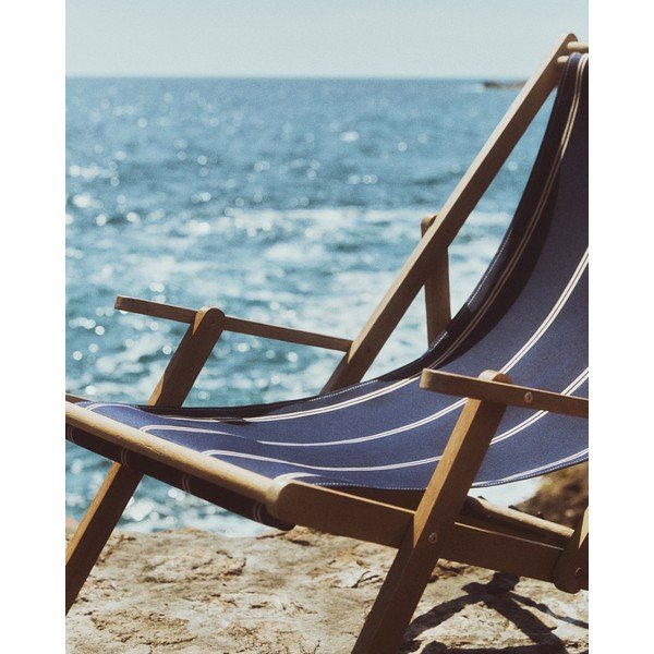 Modré drevené záhradné ležadlo Vilara – Kave Home-image-3