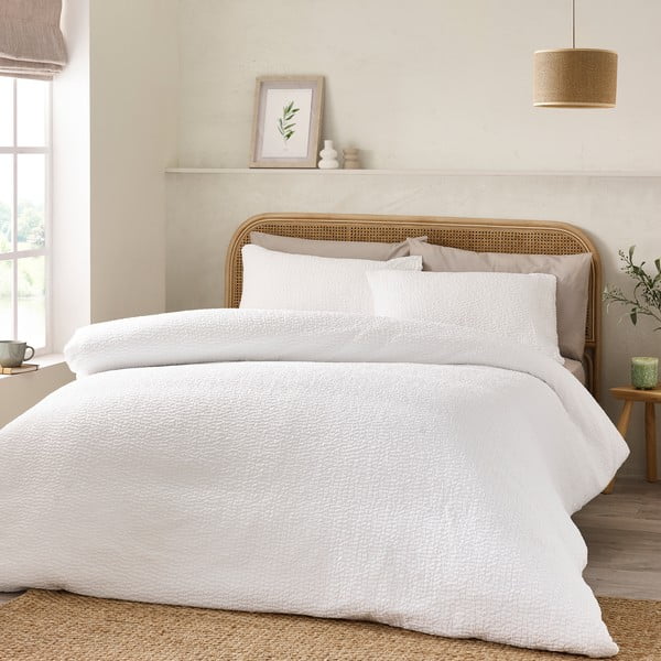 Biele krepové obliečky na dvojlôžko/predĺžené 230x220 cm Crinkle Seersucker – Catherine Lansfield-image-1