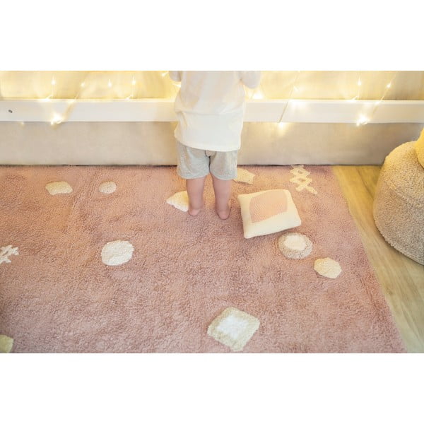 Ružový prateľný ručne tkaný bavlnený detský koberec 140x200 cm Noah – Lorena Canals-image-3
