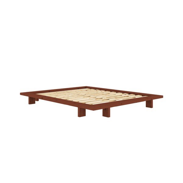 Dvojlôžková posteľ z borovicového dreva bez čela s roštom 140x200 cm v terakotovej farbe Japan – Karup Design