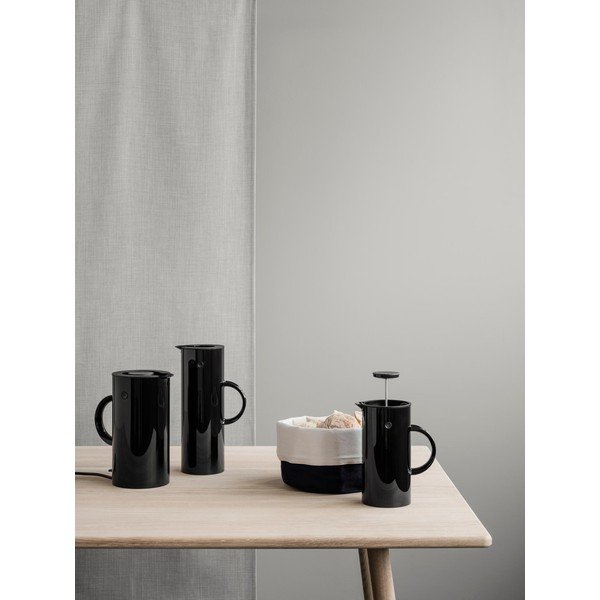 Čierna plastová termokanvica 1 l EM77 – Stelton-image-3