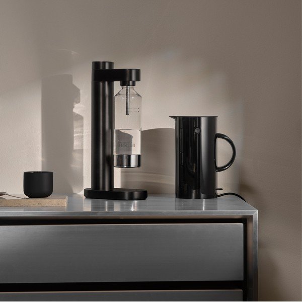 Čierny výrobník sódy z nehrdzavejúcej ocele Brus – Stelton-image-1