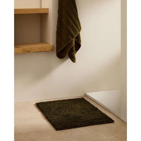 Kaki kúpeľňová predložka 50x70 cm Coper – Kave Home-image-1