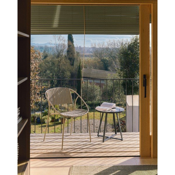 Taupe záhradná stolička Atrani – Kave Home-image-1