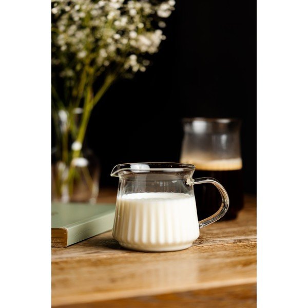 Sklenená kanvička na mlieko 280 ml Mia – Vialli Design-image-2