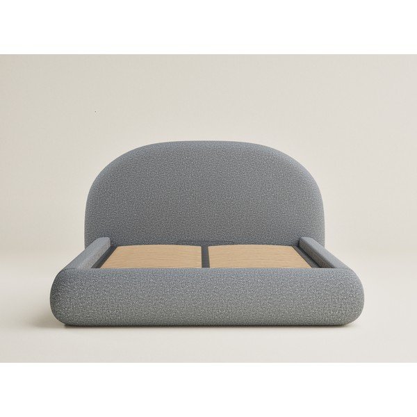 Sivá čalúnená dvojlôžková posteľ s úložným priestorom s roštom 140x200 cm Maumere – Maison de Rêve-image-2