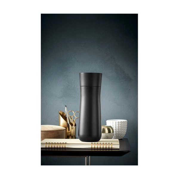 Antikoro termohrnček v čiernej farbe WMF Cromargan® Impulse Plus-image-3
