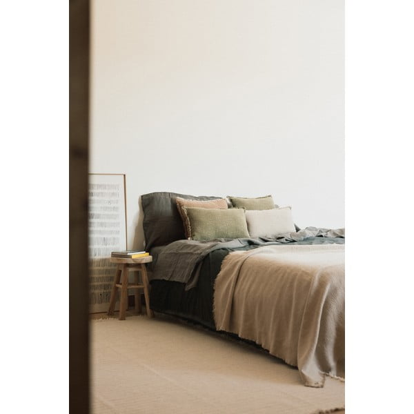 Krémová bavlnená deka 130x180 cm Handloom – Lorena Canals-image-2