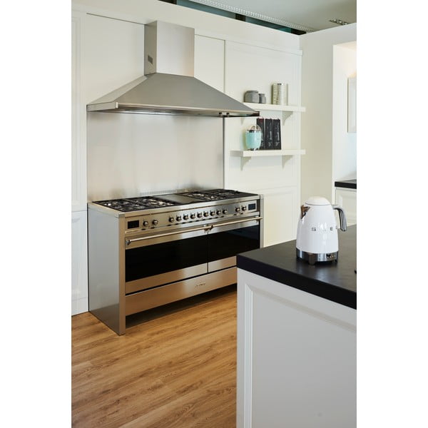 Biela rýchlovarná kanvica z nehrdzavejúcej ocele 1,7 l Retro Style – SMEG-image-1