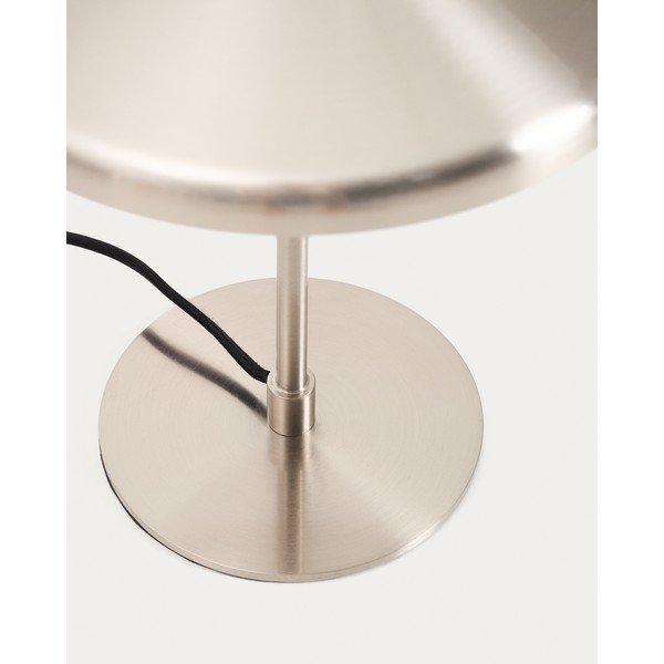 Stolová lampa v striebornej farbe s kovovým tienidlom (výška  32,5 cm) Nuvira – Kave Home-image-4