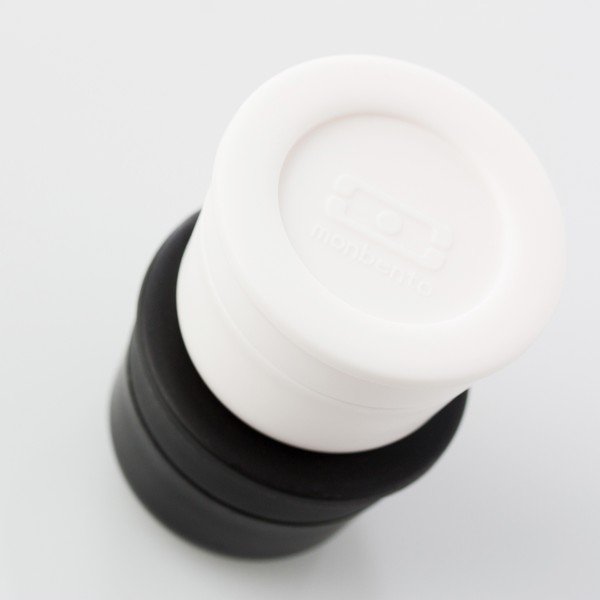 Sada bielej a čiernej nádoby na omáčku Monbento-image-3